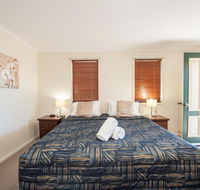 Jacaranda Place Motor Inn - Holiday Adelaide