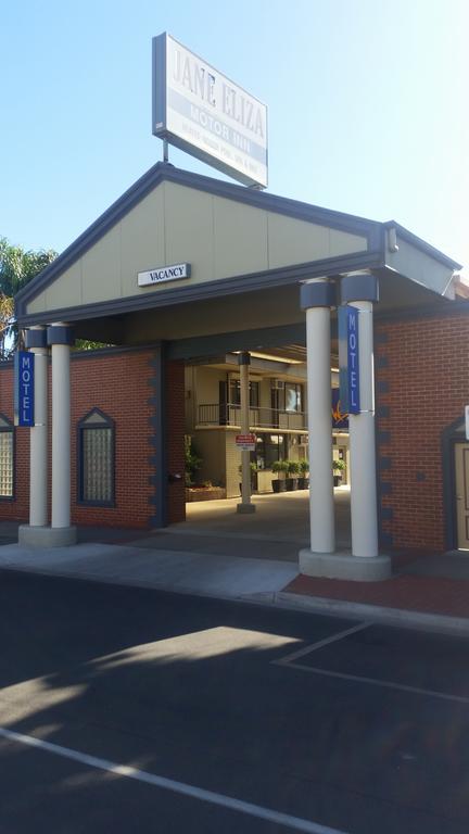 Jane Eliza Motor Inn - Holiday Adelaide 1