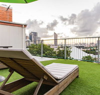 Joe's Place Backpackers - Holiday Adelaide