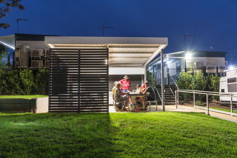 Jolly Swagman Acccommodation Park - Holiday Adelaide 0