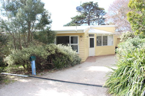 Jordan House - Holiday Adelaide 1