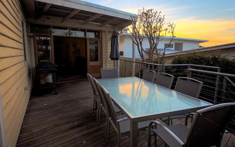 Jordan House - Holiday Adelaide 3