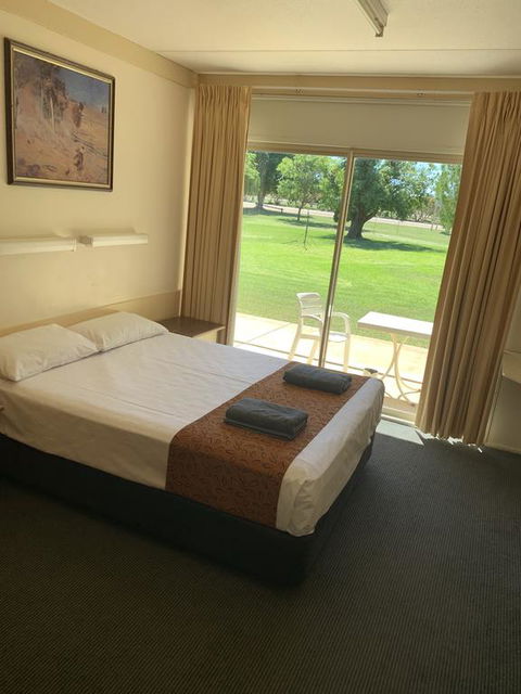 Jumbuck Motel - Holiday Adelaide 0