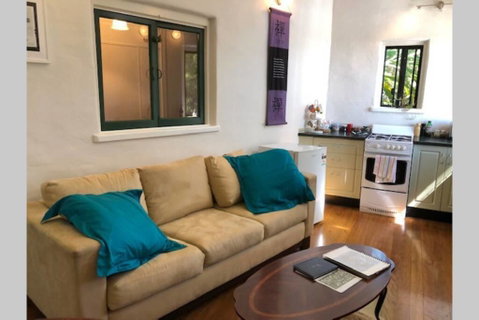 Karma Cottage - Holiday Adelaide 3