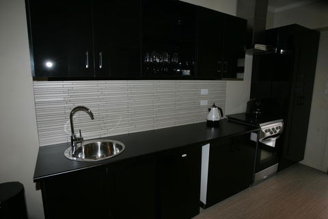 Kindred Lodge Apartments - Holiday Adelaide 2
