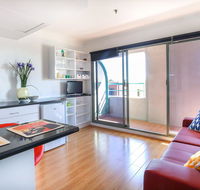 King location - life at your door - Holiday Adelaide