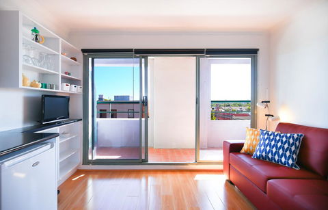 King Location - Life At Your Door - Holiday Adelaide 2