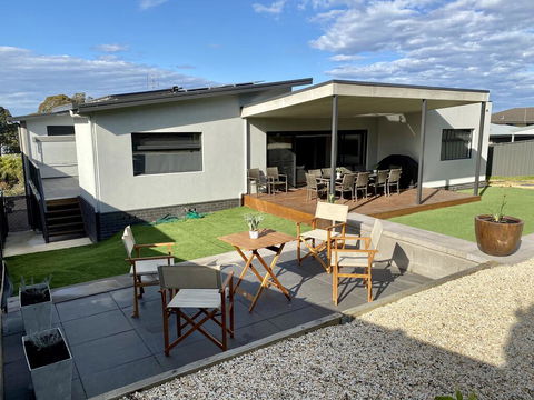 Kingfisher Retreat @ Eden Cove - Holiday Adelaide 3