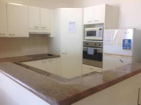Kings Row Apartments - Holiday Adelaide 3