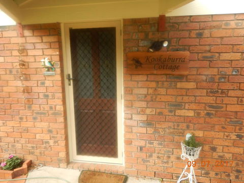 Kookaburra Cottage - Holiday Adelaide 1