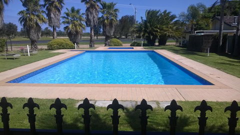 Koonwarra Holiday Park - Holiday Adelaide 0