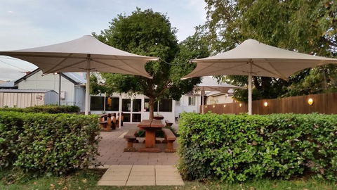 Kootingal Hotel - Holiday Adelaide 0