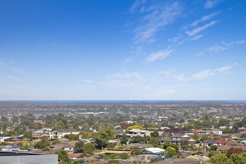 Kyeema Executive 50 - Holiday Adelaide 2