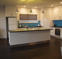 Laguna View - Holiday Adelaide