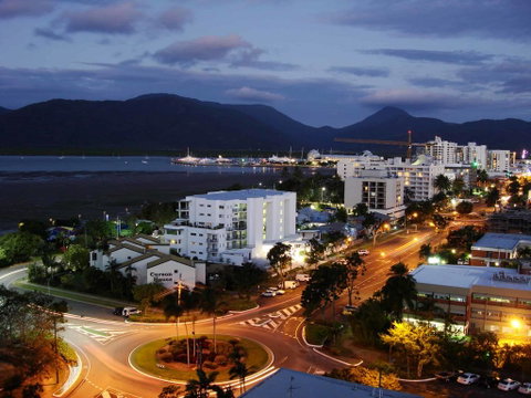 Lake Central Cairns - Holiday Adelaide 2
