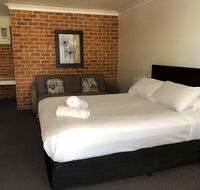 Lake Macquarie Motor Inn - Holiday Adelaide