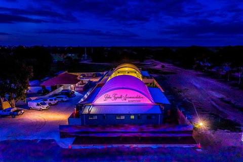 Lake Tyrrell Accommodation LTA - Holiday Adelaide 0