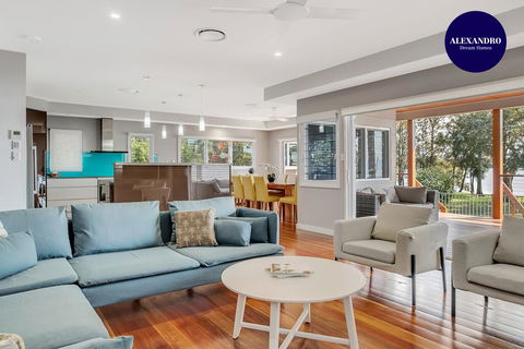 LAKEFRONT And SUNSET HAVEN - Holiday Adelaide 0