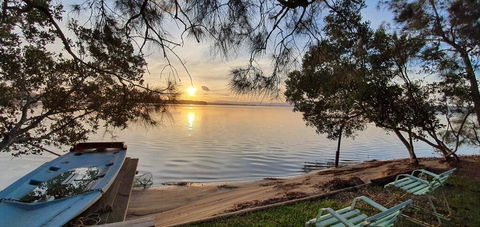 LAKEFRONT And SUNSET HAVEN - Holiday Adelaide 1