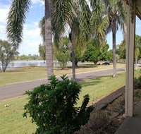 Lakeside Lodge Motel - Holiday Adelaide