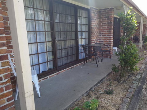 Lakeside Lodge Motel - Holiday Adelaide 2