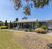 Lakeview - Waterviews on Newlands Arm - Holiday Adelaide