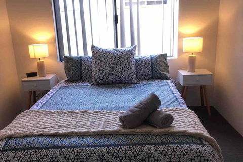 Lakeview Getaway - Holiday Adelaide 2