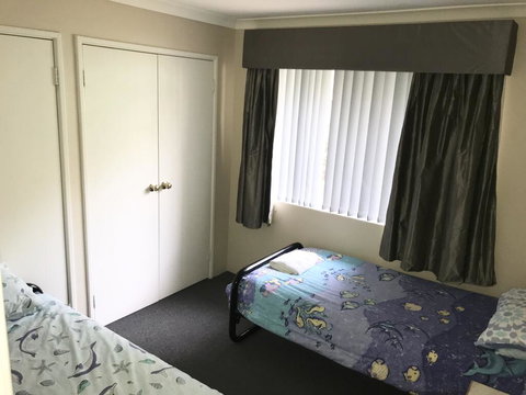 Large Family Home - Holiday Adelaide 3