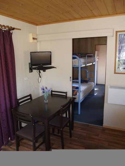 Launceston Holiday Park Legana - Holiday Adelaide 3