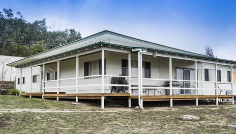 Lavender Vale Cottages - Holiday Adelaide 1