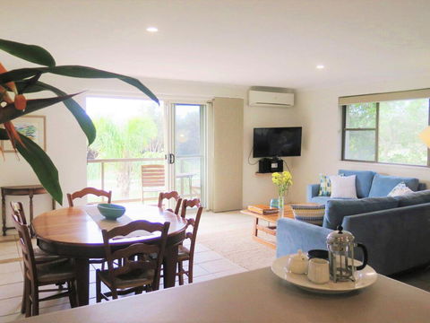 Lawson Beachfront - Holiday Adelaide 2