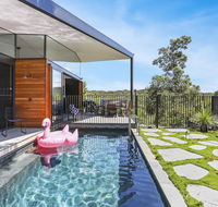 Leaf House - Holiday Adelaide