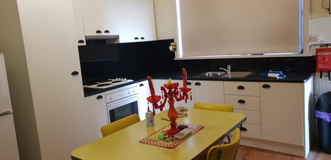 Lemon Cottage - Holiday Adelaide 2