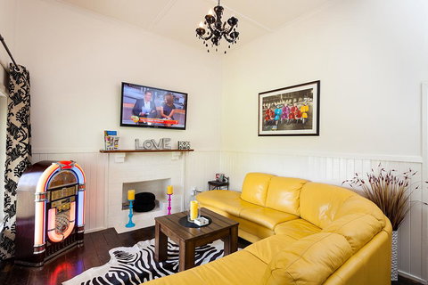 Lemon Cottage - Holiday Adelaide 1