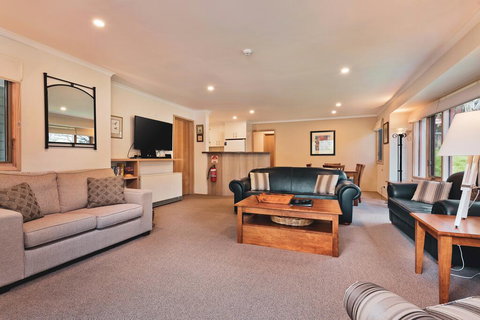 Lhotsky Apartments - Holiday Adelaide 3