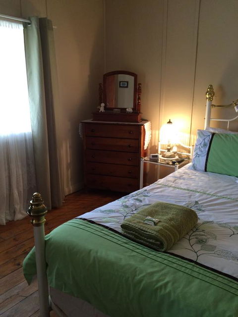 Lillymay Cottage - Holiday Adelaide 3