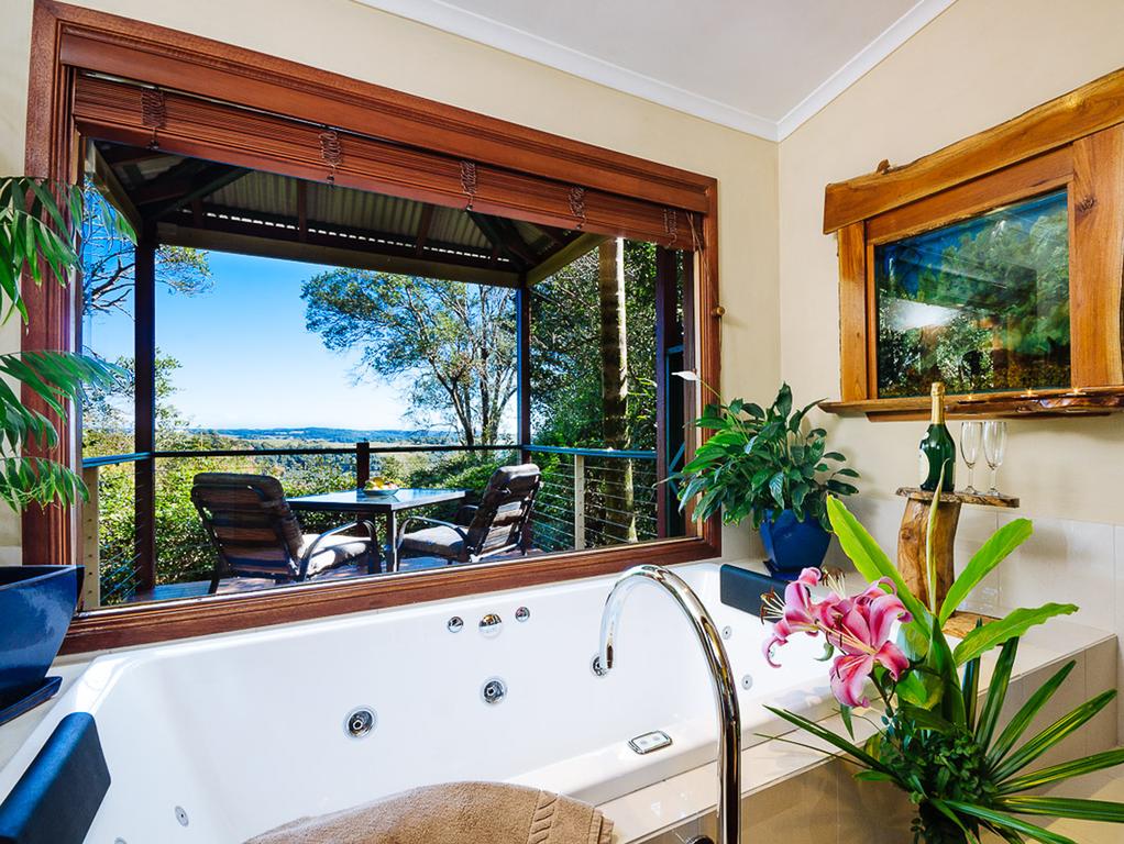 Maleny QLD Holiday Adelaide