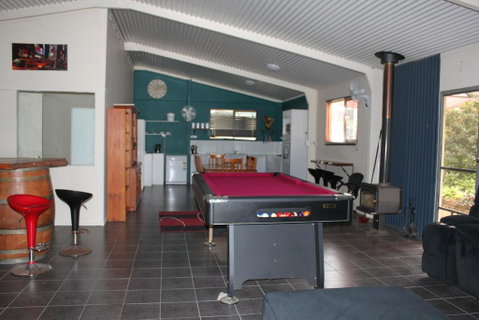 Linga Longa Spiritual Retreat - Holiday Adelaide 2