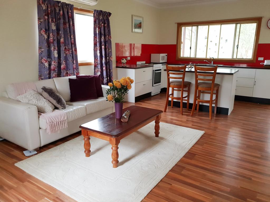 Greta Main NSW Holiday Adelaide