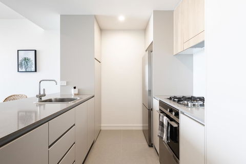 Luxury Beachfront Apartment In Newcastle - Holiday Adelaide 1