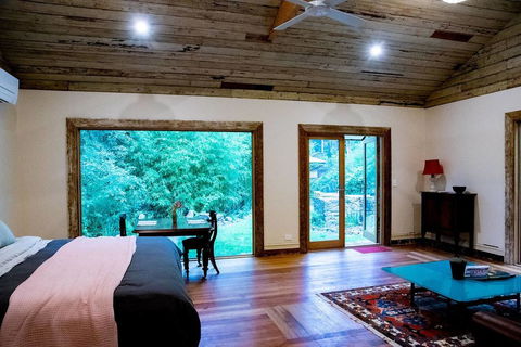 Luxury Forest Retreat - Puffing Billy - Holiday Adelaide 0