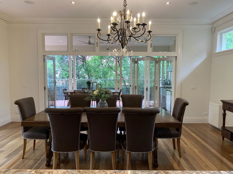 Luxury Inner-Melb 5 Brm Home, Close To Everything - Holiday Adelaide 0