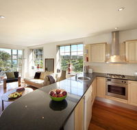 Luxury on Bondi Beach - Holiday Adelaide
