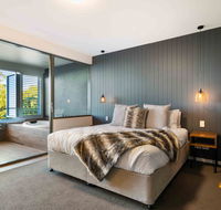 Luxury Spa Retreat with Ocean and Hinterland Views - Holiday Adelaide