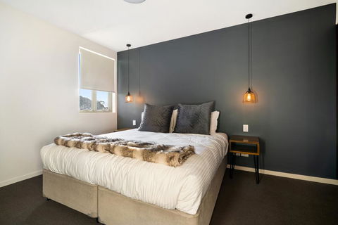 Luxury Spa Retreat With Ocean And Hinterland Views - Holiday Adelaide 3