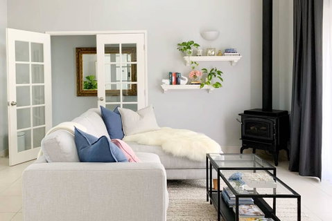 Luxury Storybook Manor Guest Suite - Holiday Adelaide 0