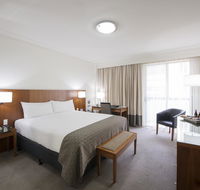 Majestic Roof Garden Hotel - Holiday Adelaide