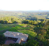 Maleny Orchard - Holiday Adelaide