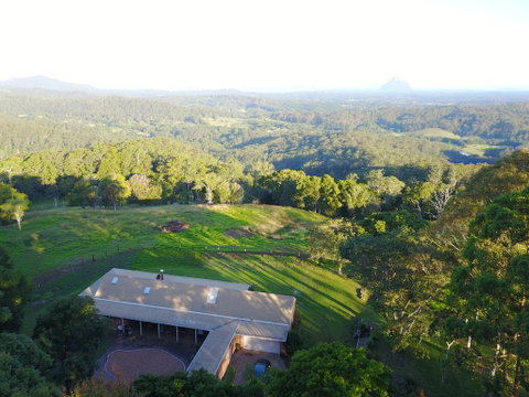 Maleny Orchard - Holiday Adelaide 0