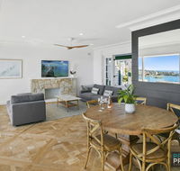 Manly Panorama - Northern Beaches Holiday House - Holiday Adelaide